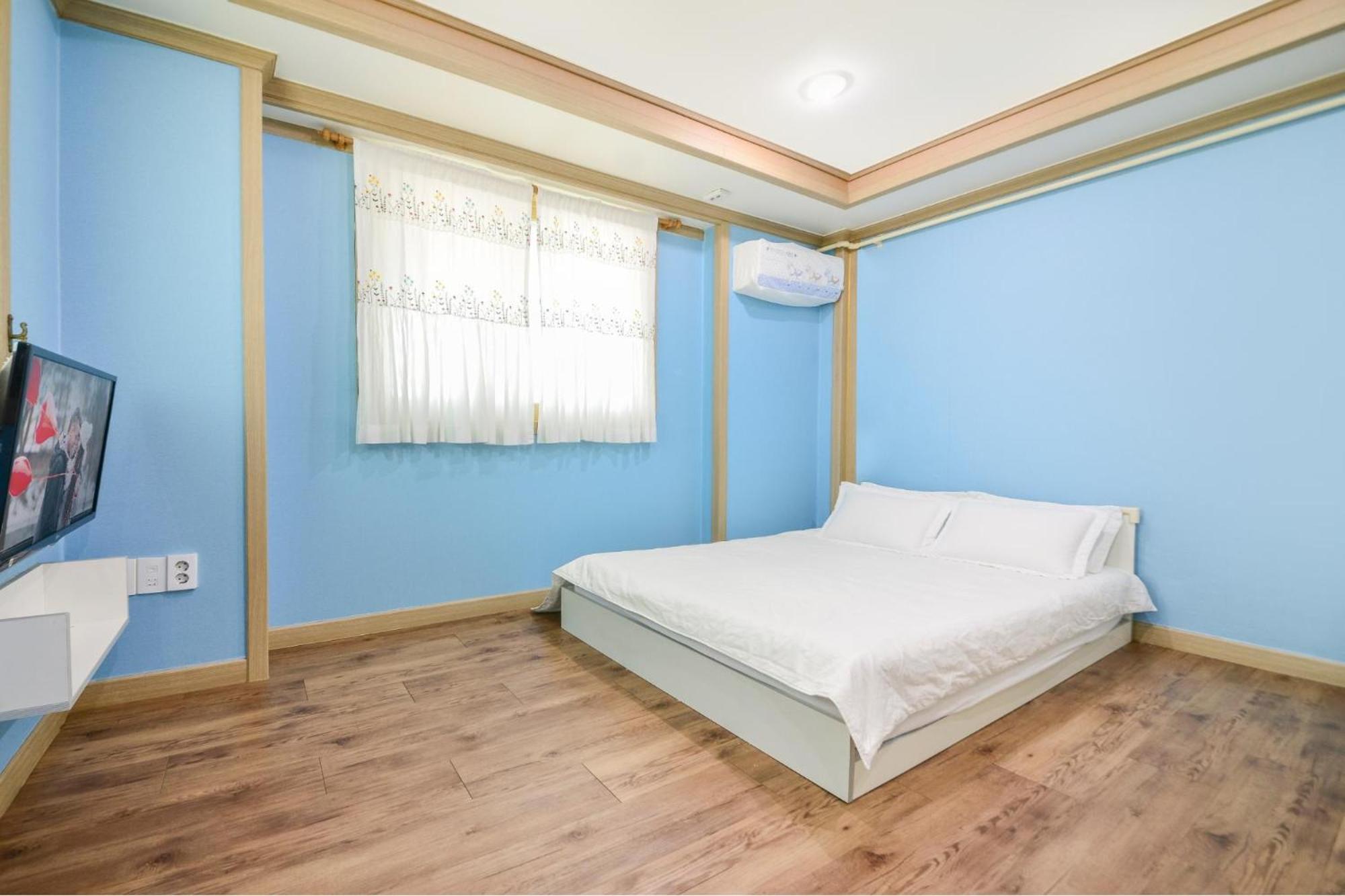 Sokcho Dderak Pension Room photo